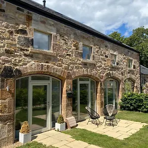 Holiday home Luxurious 3 Bedroom With 2 Parking Spaces, Edinburgh
